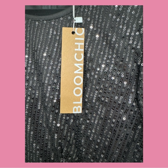 Bloom Chic Dress - Picture 2 of 4